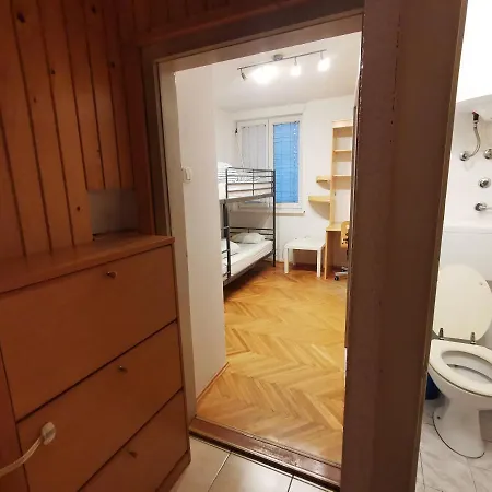 For Four With Free Parking Appartement Ljubljana